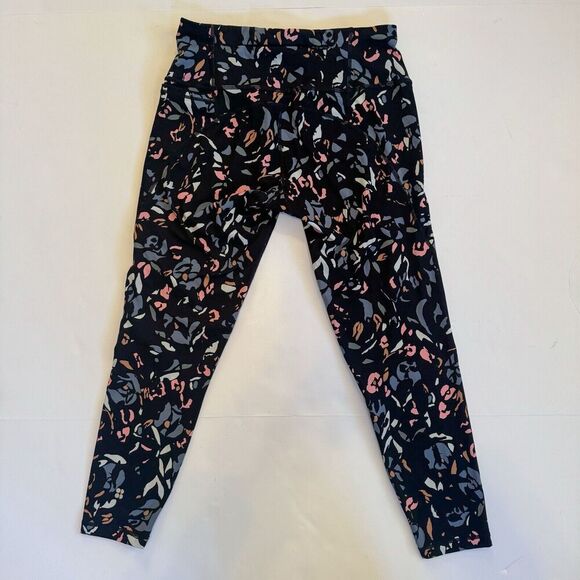 Sweaty Betty Power Abstract 7/8 length Leggings Black Geometric women Small EUC - Picture 2 of 8